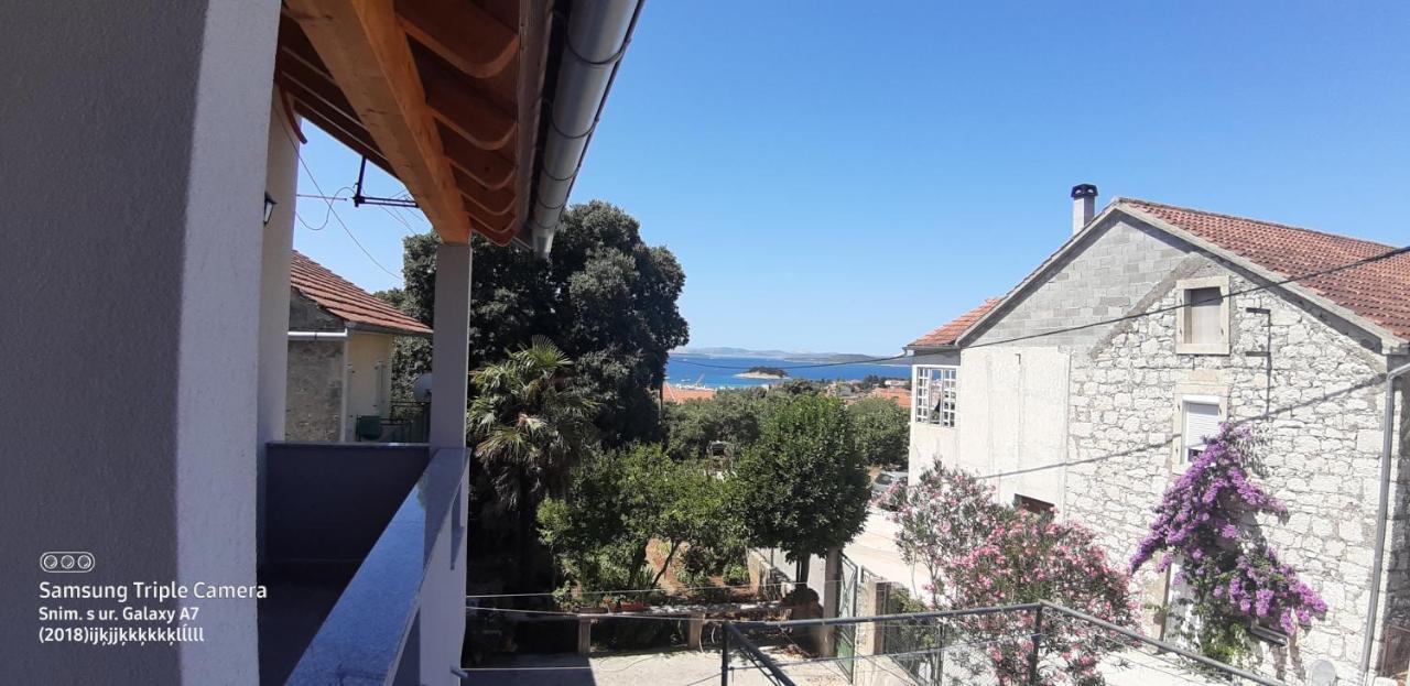 Katarina Apartment Pakostane Bagian luar foto